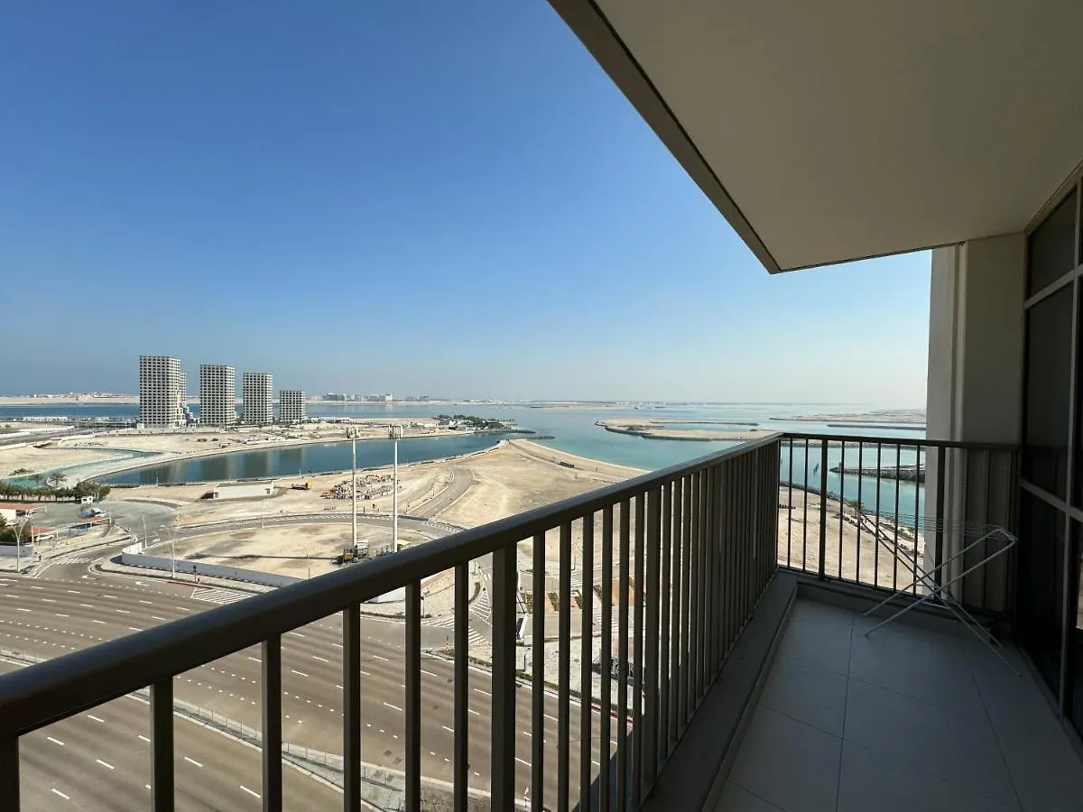 Lovely 2-Br At Reflection Tower Apartment Abu Dhabi 0*,  United Arab Emirates