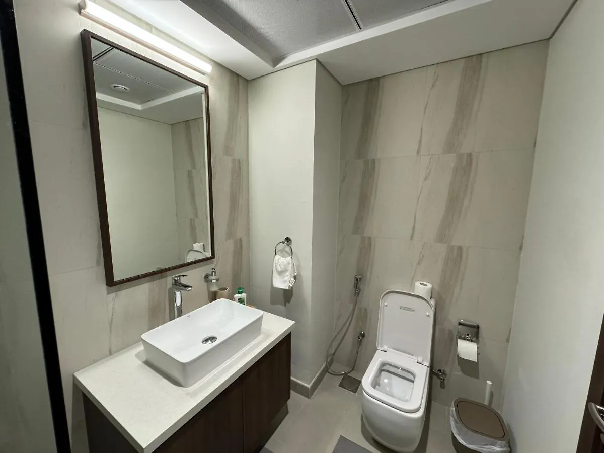Lovely 2-Br At Reflection Tower Apartment Abu Dhabi 0*,  United Arab Emirates