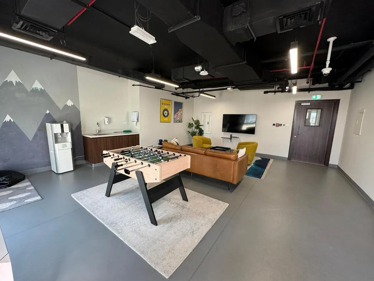 Lovely 2-Br At Reflection Tower Apartment Abu Dhabi